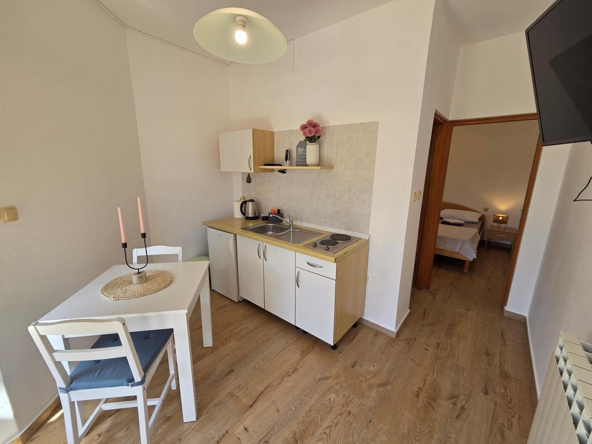 Apartments Leticia I Baska  Exterior photo